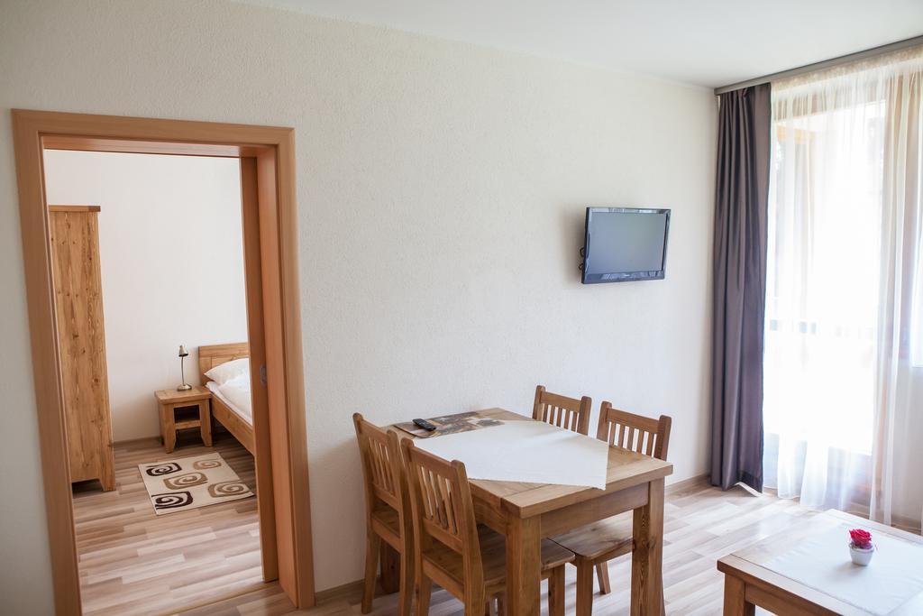 Apartmany Belianky ตาตรันสกา ลอมนีจา ห้อง รูปภาพ