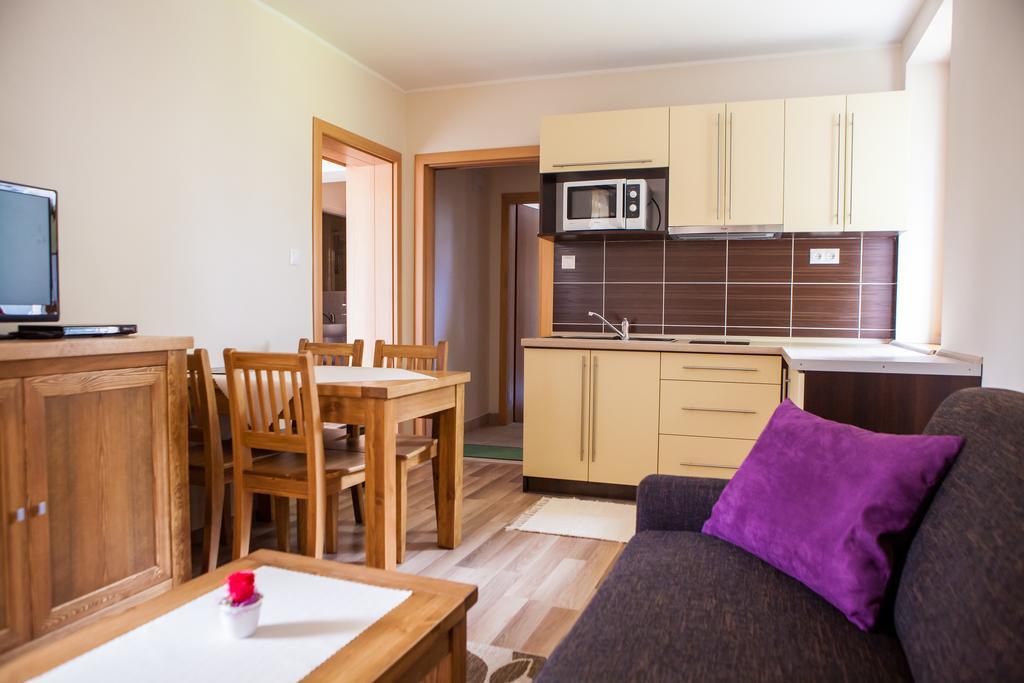 Apartmany Belianky ตาตรันสกา ลอมนีจา ห้อง รูปภาพ